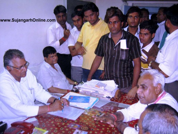 Pension-check-distribution